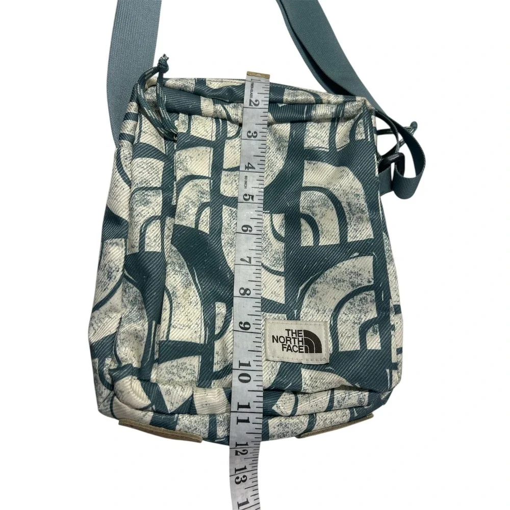 The North Face Explore Bardu II Crossbody Bag Shoulder Bag Teal White Logo Print